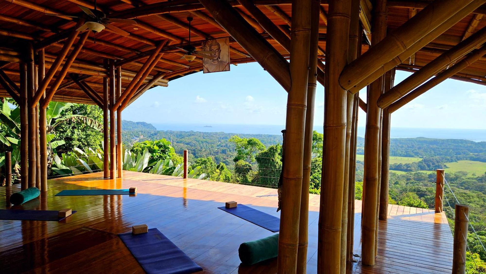 Vista Ballena อูวีตา ภายนอก รูปภาพ