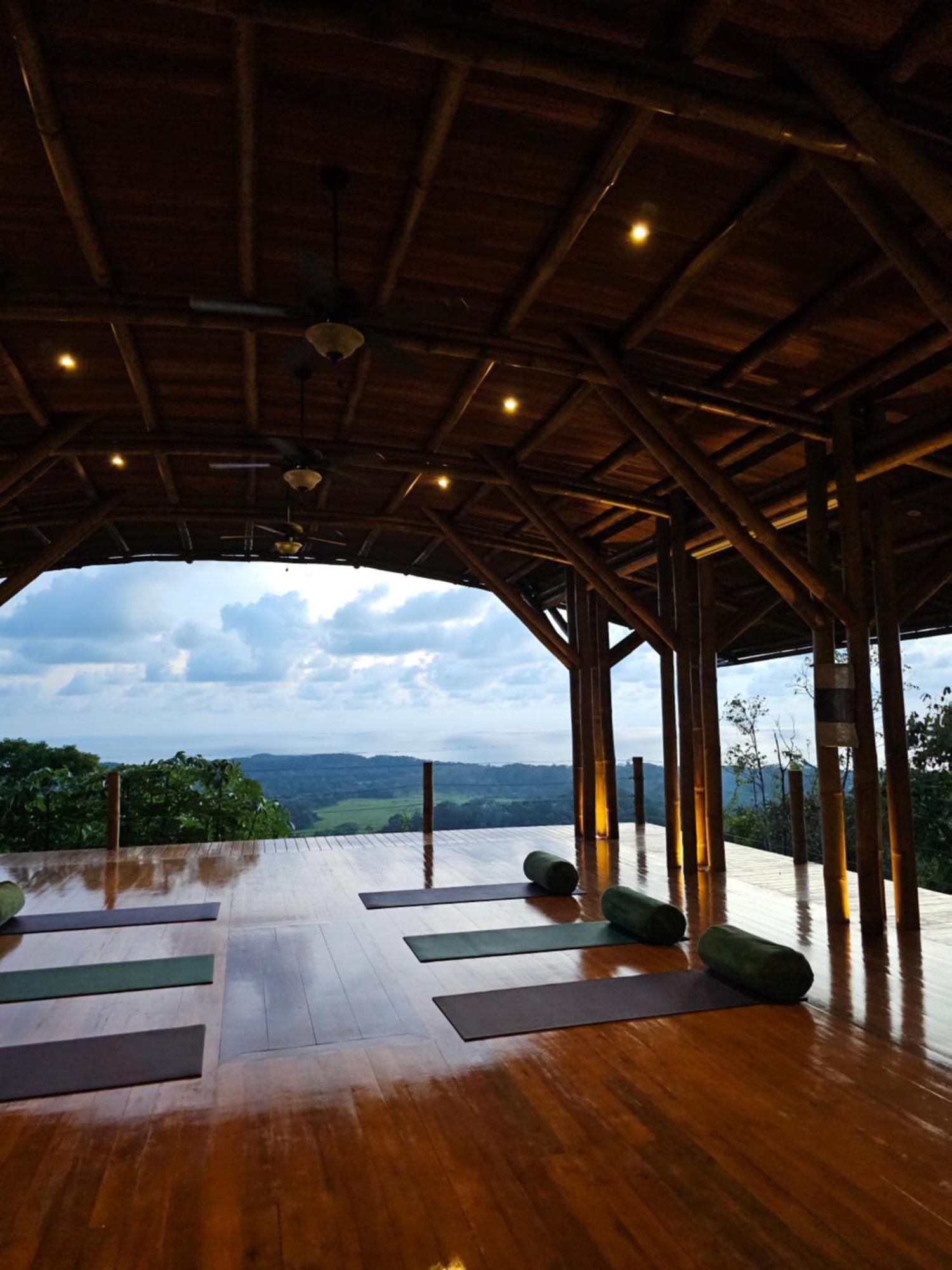 Vista Ballena อูวีตา ภายนอก รูปภาพ